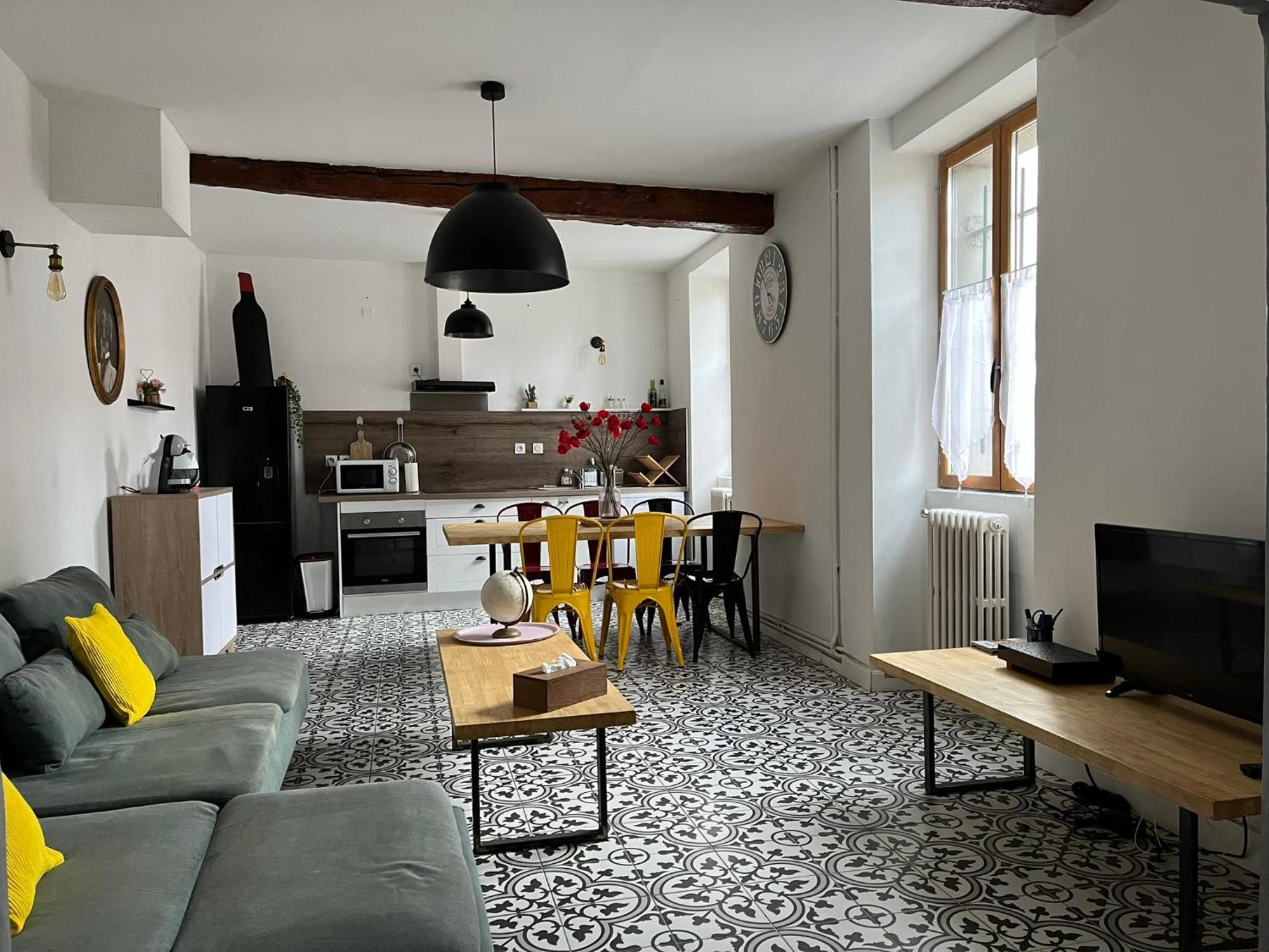 La Maison Du Pont Vieux Holiday home